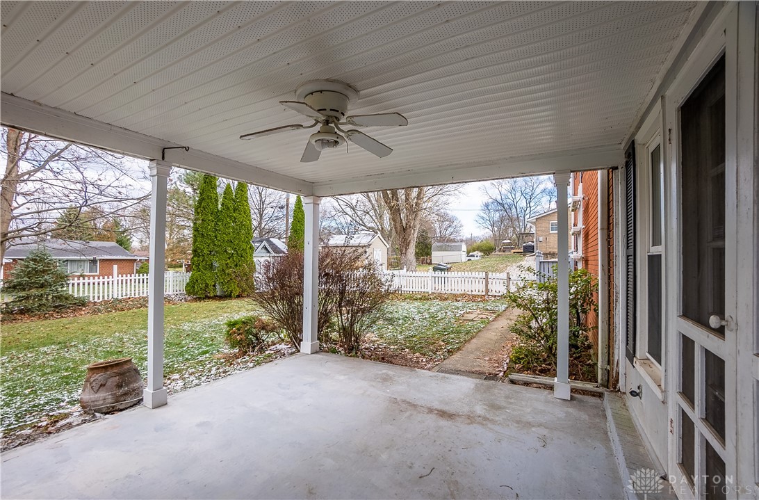 1833 East David Road Kettering, OH 45440 - Photo 40 of 47 Walkout patio
