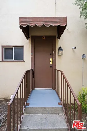 a view of entryway