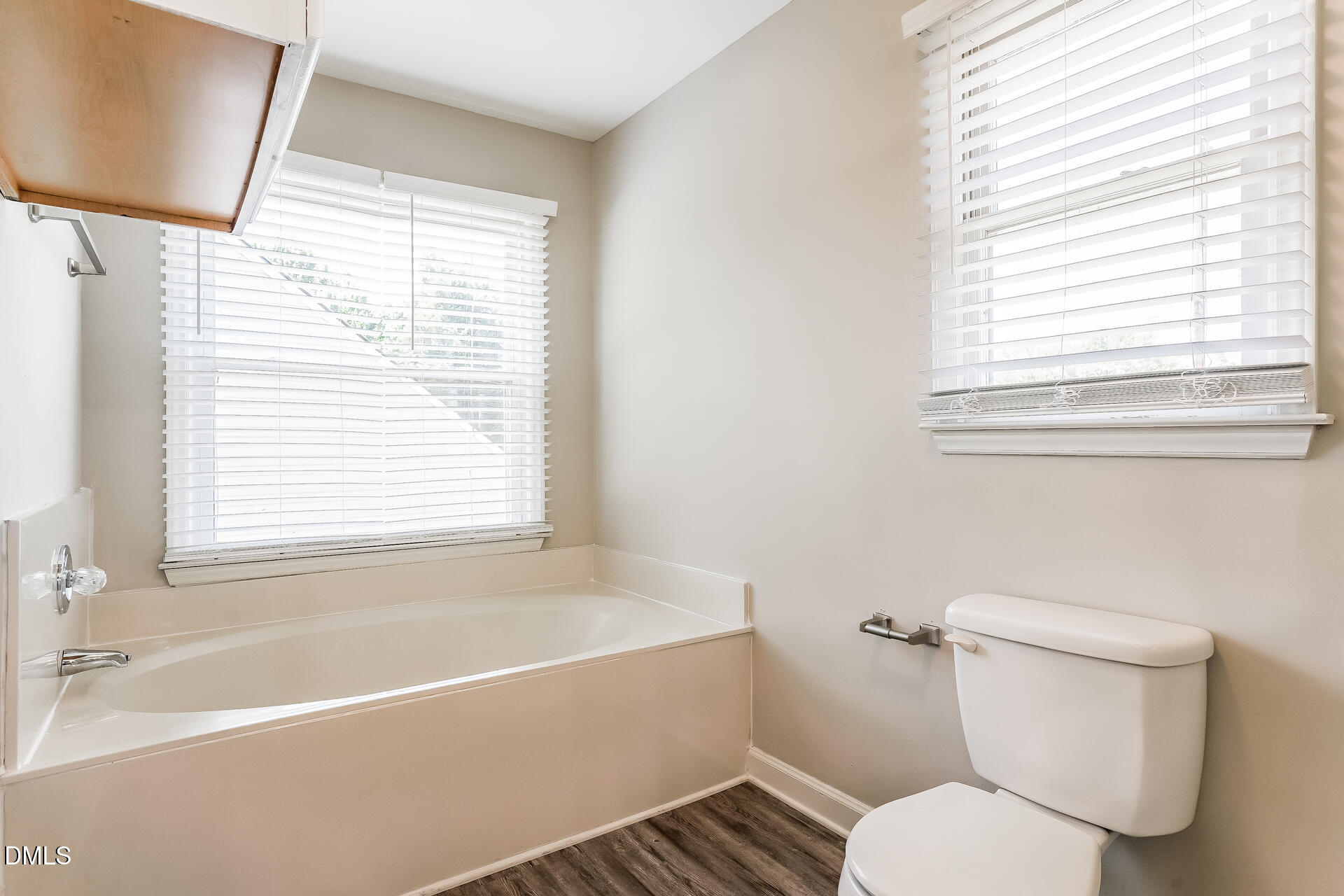 4209 Dinwiddie Court Raleigh, NC 27604 - Photo 12 of 26 014-photo-main-bathroom-15337188