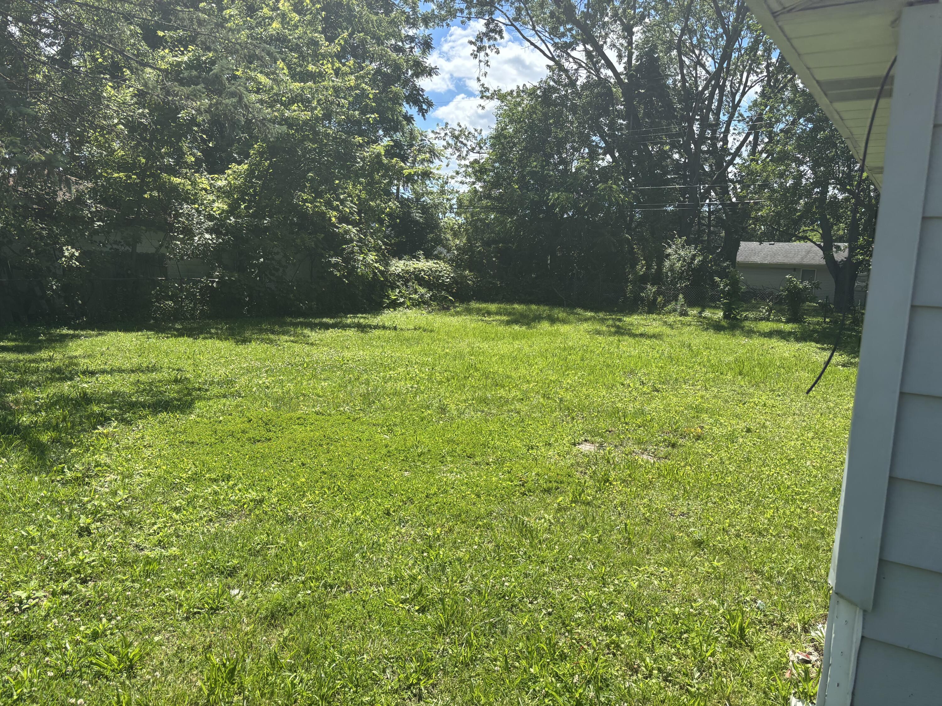 764 Acadia Road Valparaiso, IN 46385 - Photo 6 of 16 3000x2250