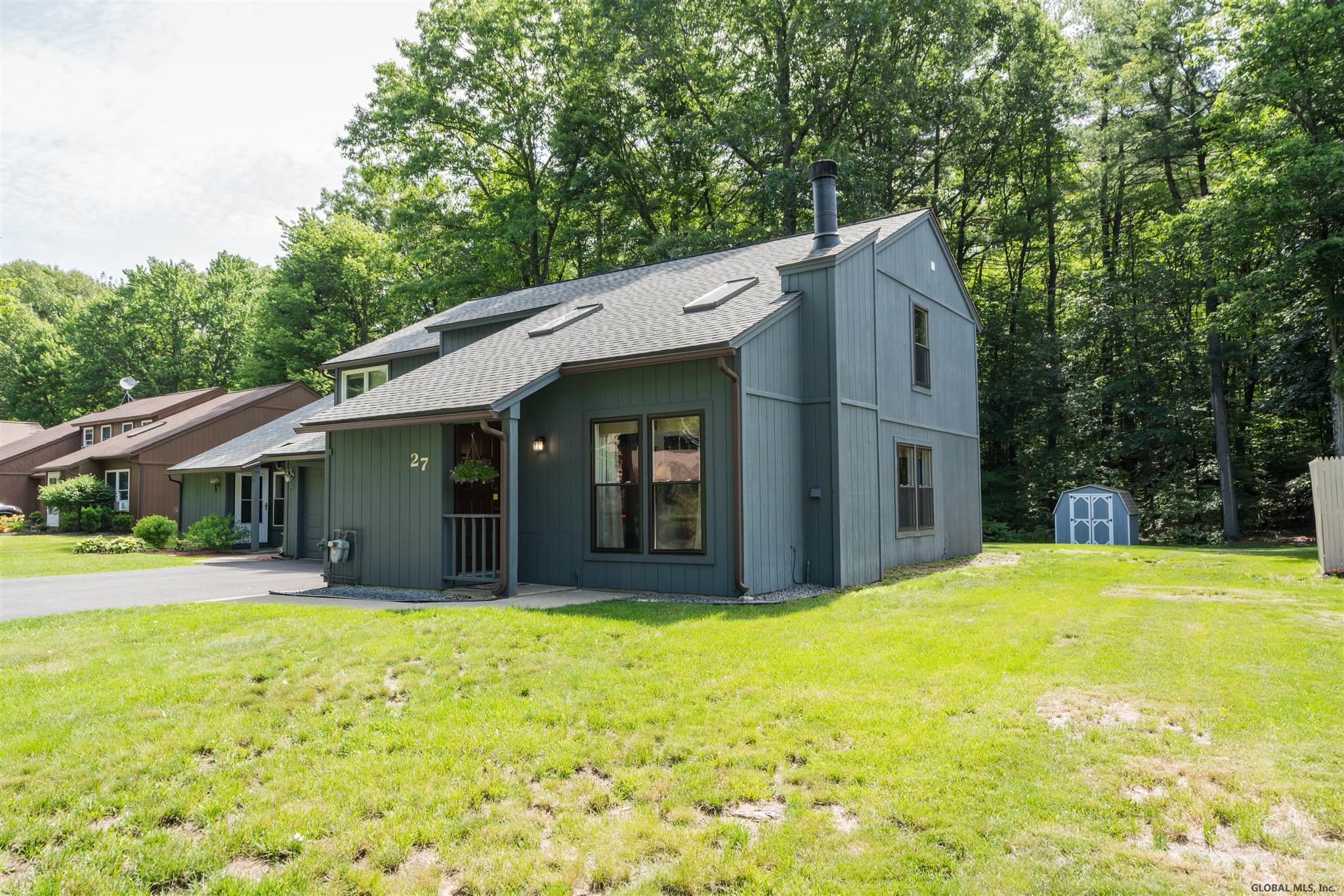 27 Thimbleberry Road Malta, NY 12020 - Photo 1 of 37 Photo 1