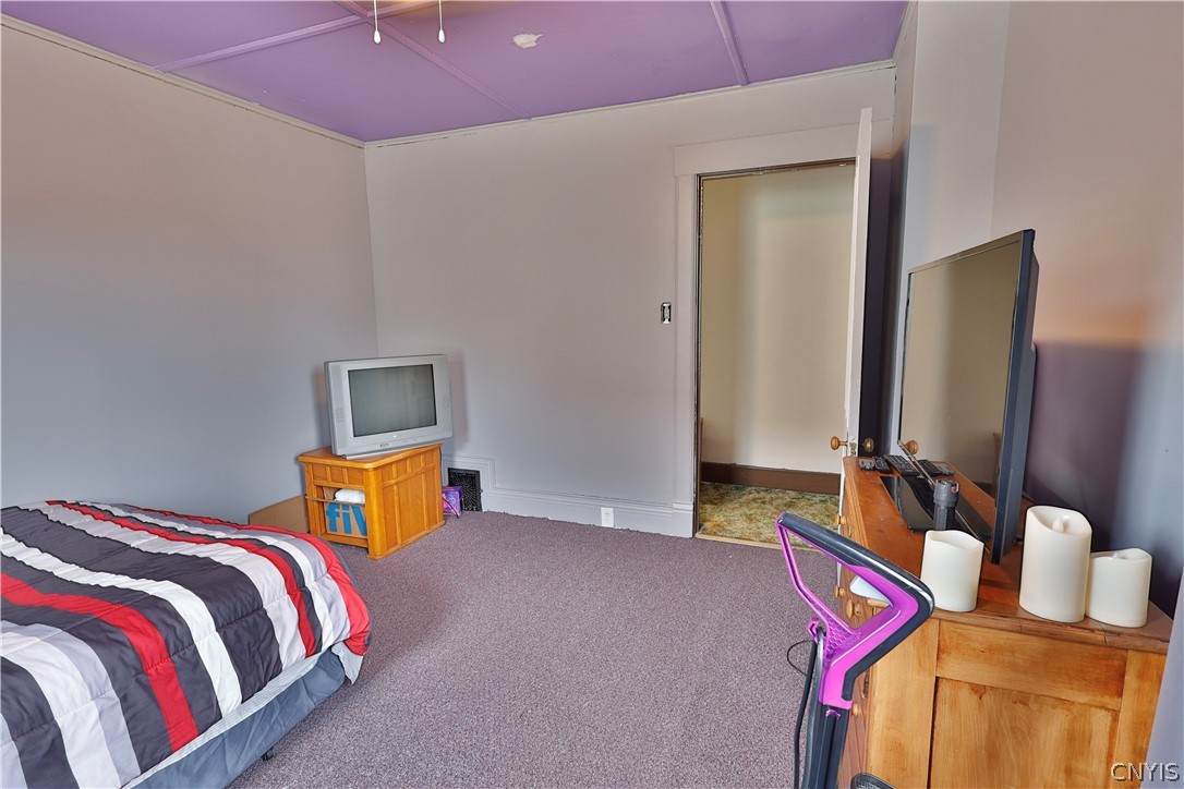 23 Union Street Auburn, NY 13021 - Photo 23 of 39 3rd bedroom
