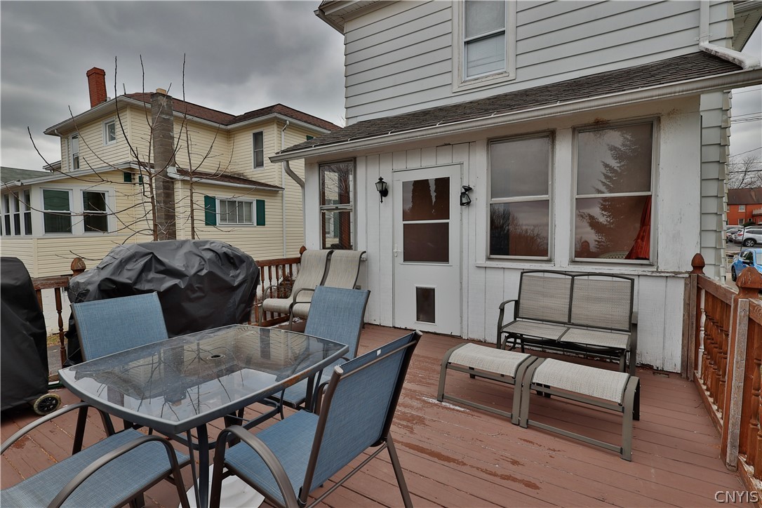 23 Union Street Auburn, NY 13021 - Photo 28 of 39 back deck
