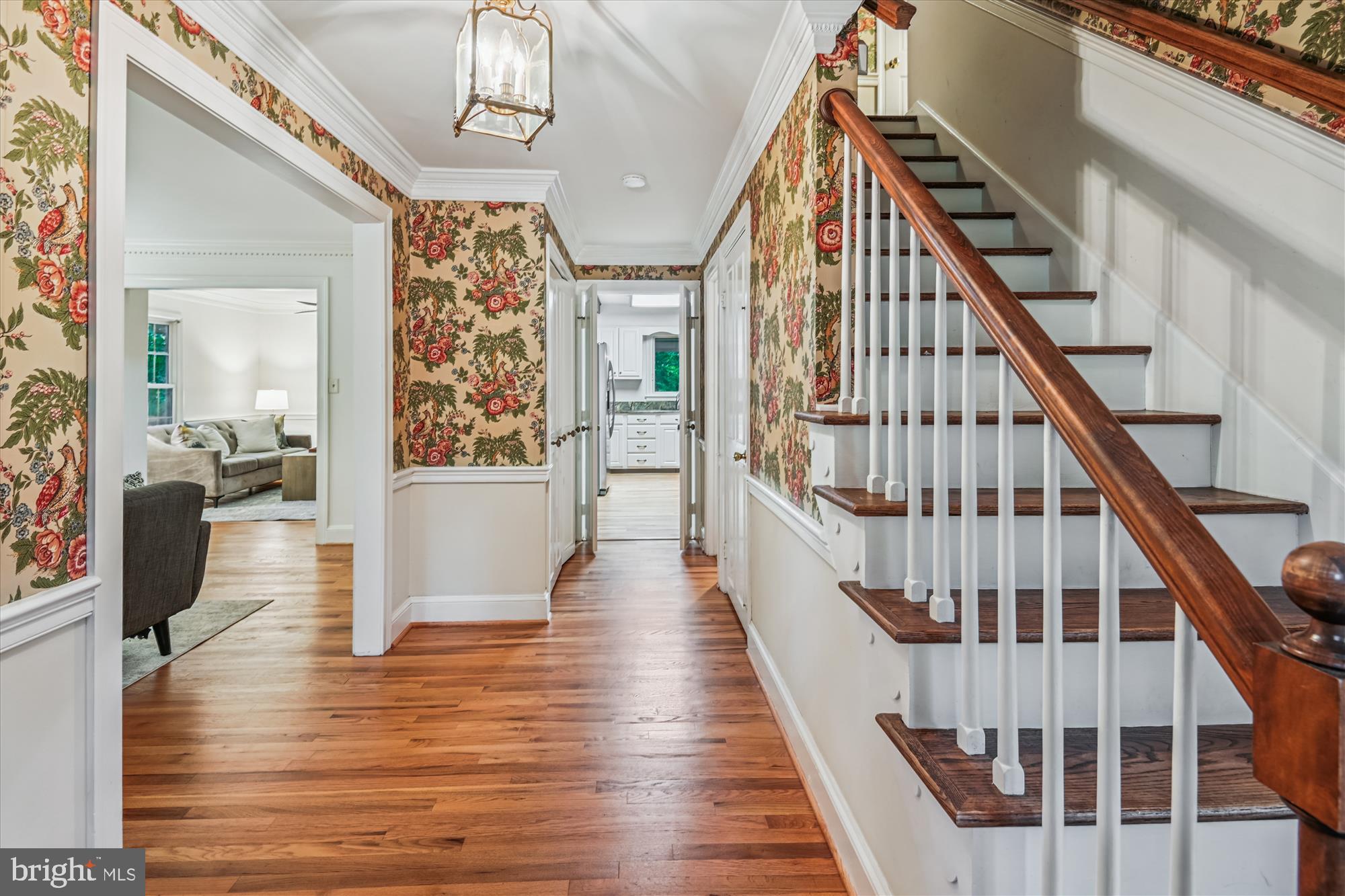 1601 Ridout Road Annapolis, MD 21409 - Photo 15 of 32 Steps to the 2nd floor