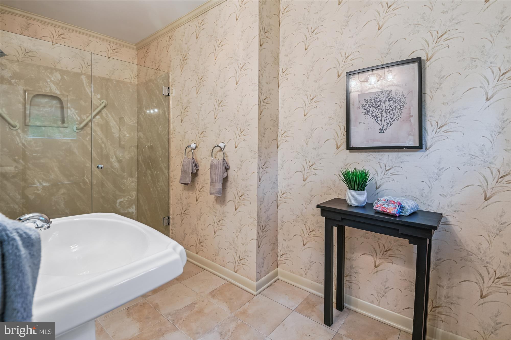 1601 Ridout Road Annapolis, MD 21409 - Photo 18 of 32 Primary bath