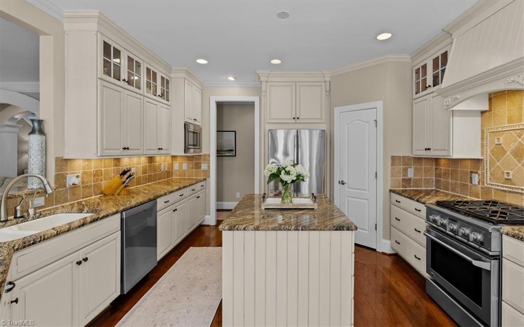 8404 Oakchester Court Oak Ridge, NC 27310 - Photo 14 of 50 Gallery Image 14