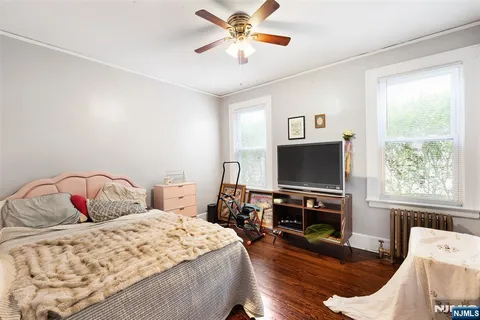 $890,000 | 6 Jefferson Avenue, Maplewood, NJ 07040