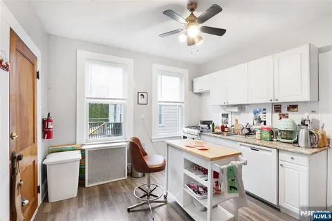 $890,000 | 6 Jefferson Avenue, Maplewood, NJ 07040