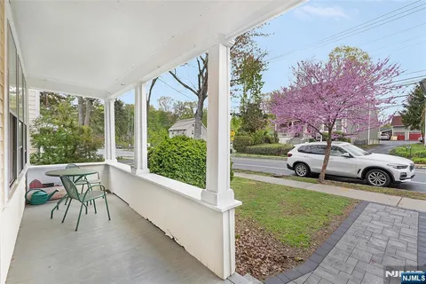 $890,000 | 6 Jefferson Avenue, Maplewood, NJ 07040