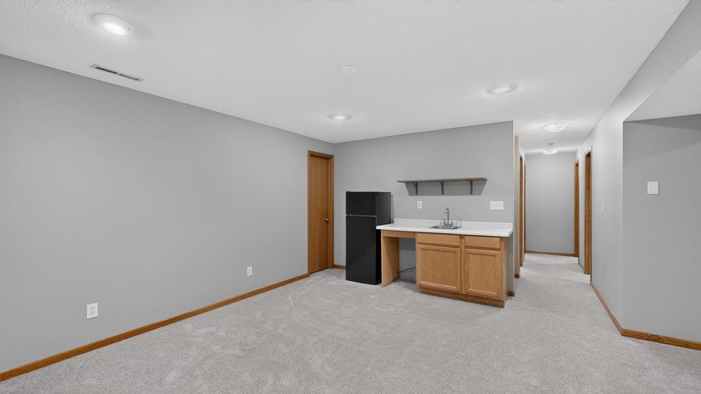 5023 25th Avenue Northwest Rochester, MN 55901 - Photo 24 of 39