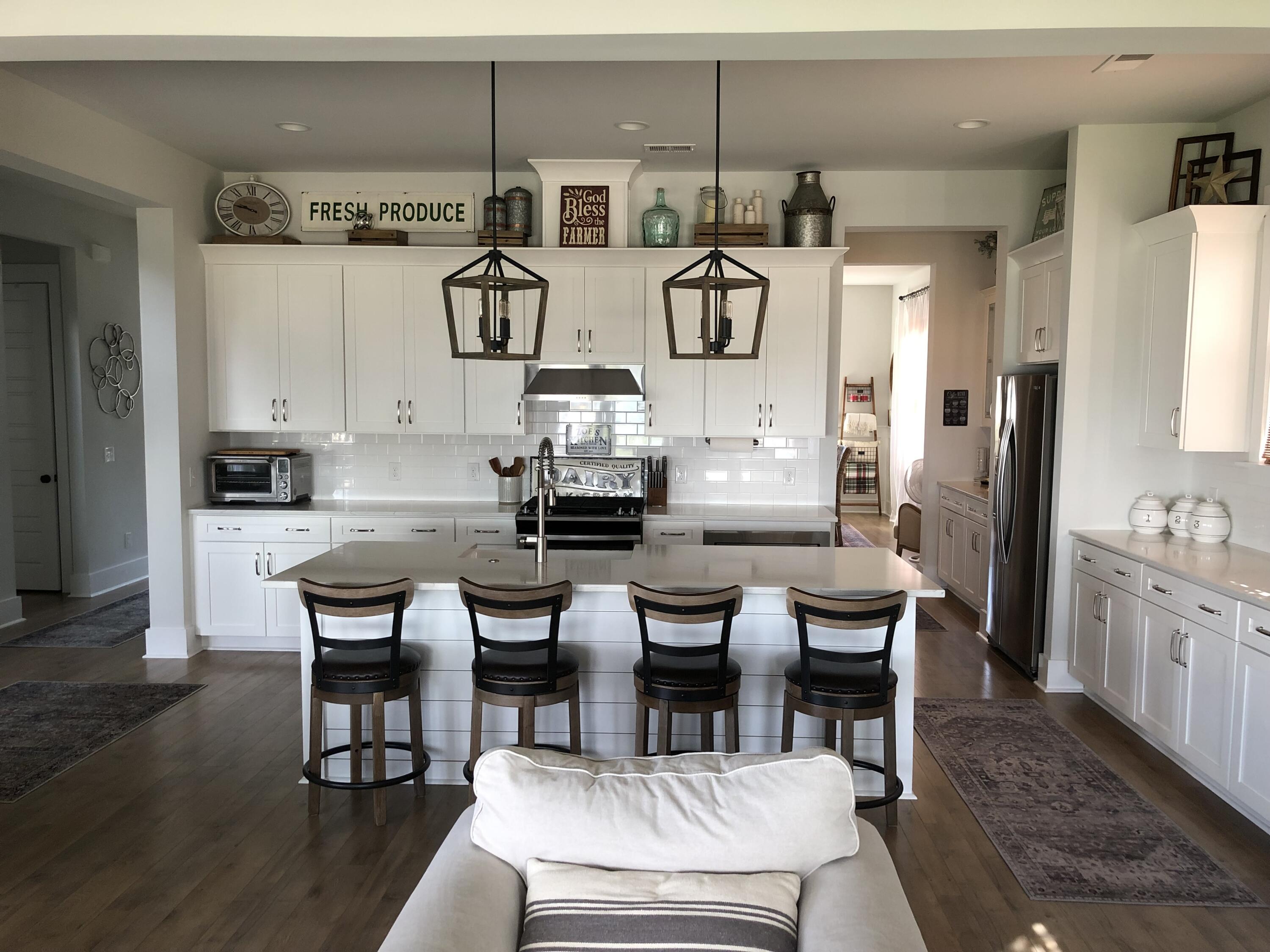 1427 Stratton Place Mount Pleasant, SC 29466 - Photo 10 of 30 Zoe Ziccarelli Updated Photos - 11