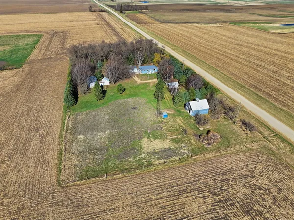 $199,000 | 1381 111th Street, Pipestone, MN 56164