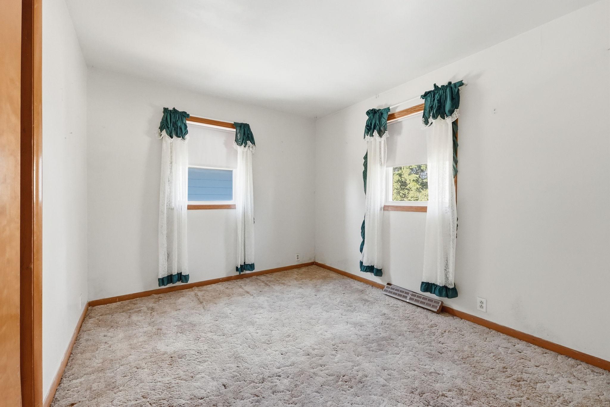 1381 111th Street Pipestone, MN 56164 - Photo 17 of 28