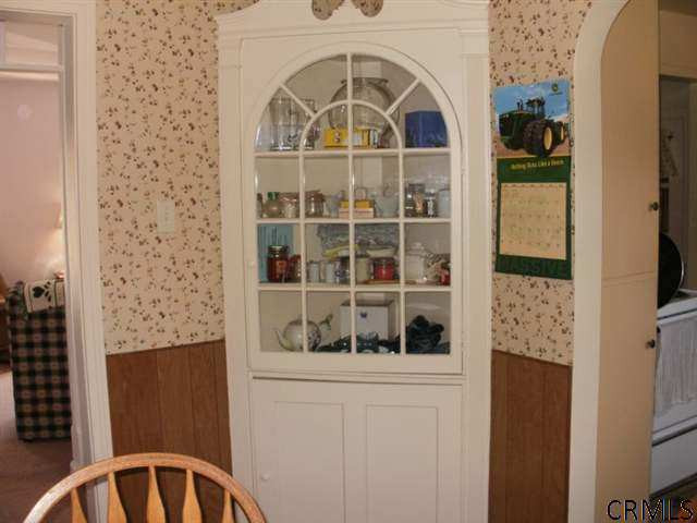 317 Nimitz Road Schenectady, NY 12304 - Photo 5 of 9 Photo 5