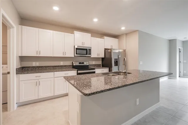 $2,650 | 31807 Barrel Wave Way, Wesley Chapel, FL 33545