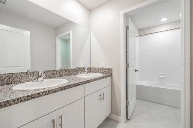 $2,650 | 31807 Barrel Wave Way, Wesley Chapel, FL 33545