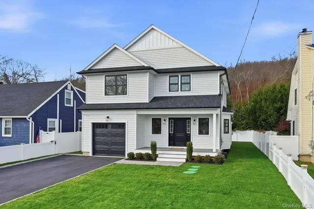 $1,150,000 | 5 Ketcham Place, Melville, NY 11747