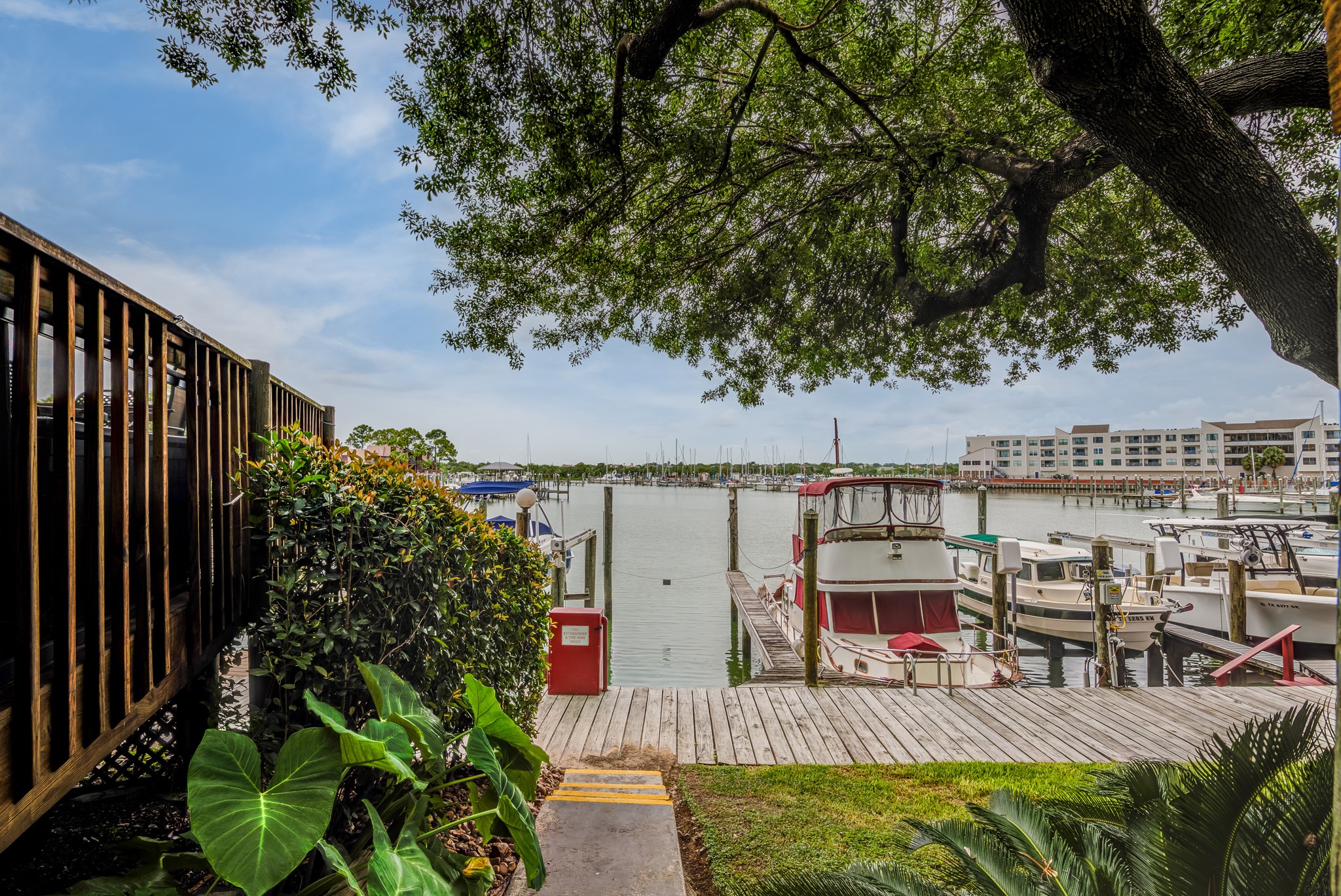 671 Davis Road League City, TX 77573 - Photo 31 of 34 an outdoor space with seating area