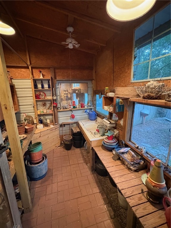 5802 River Trail Blackshear, GA 31516 - Photo 33 of 41 Green house