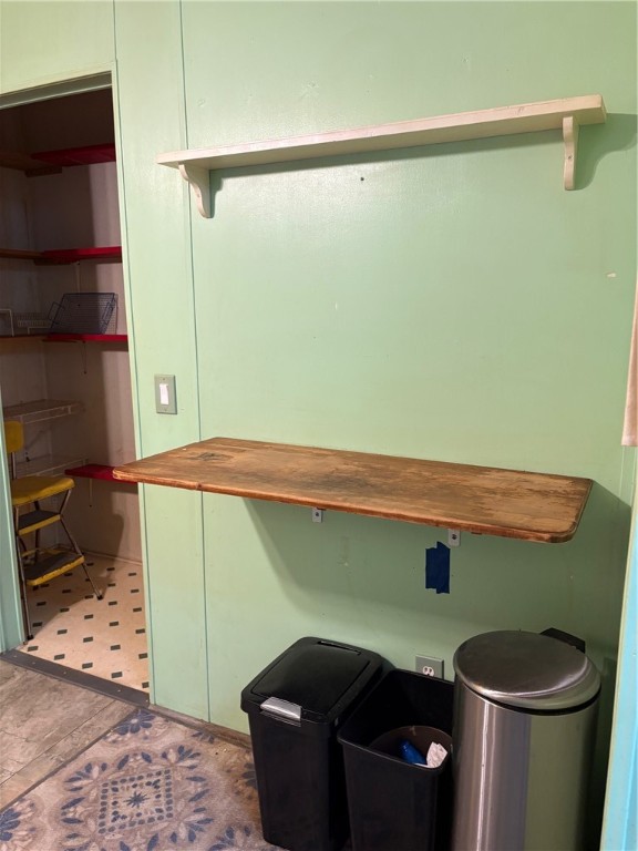 5802 River Trail Blackshear, GA 31516 - Photo 10 of 41 Coffee serving area