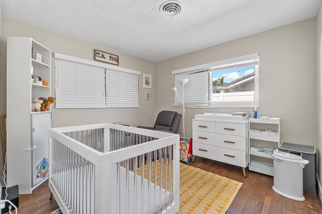 501 Southwest 8th Terrace Boca Raton, FL 33486 - Photo 19 of 31 019-501Southwest8thTerrace-BocaRaton-FL-