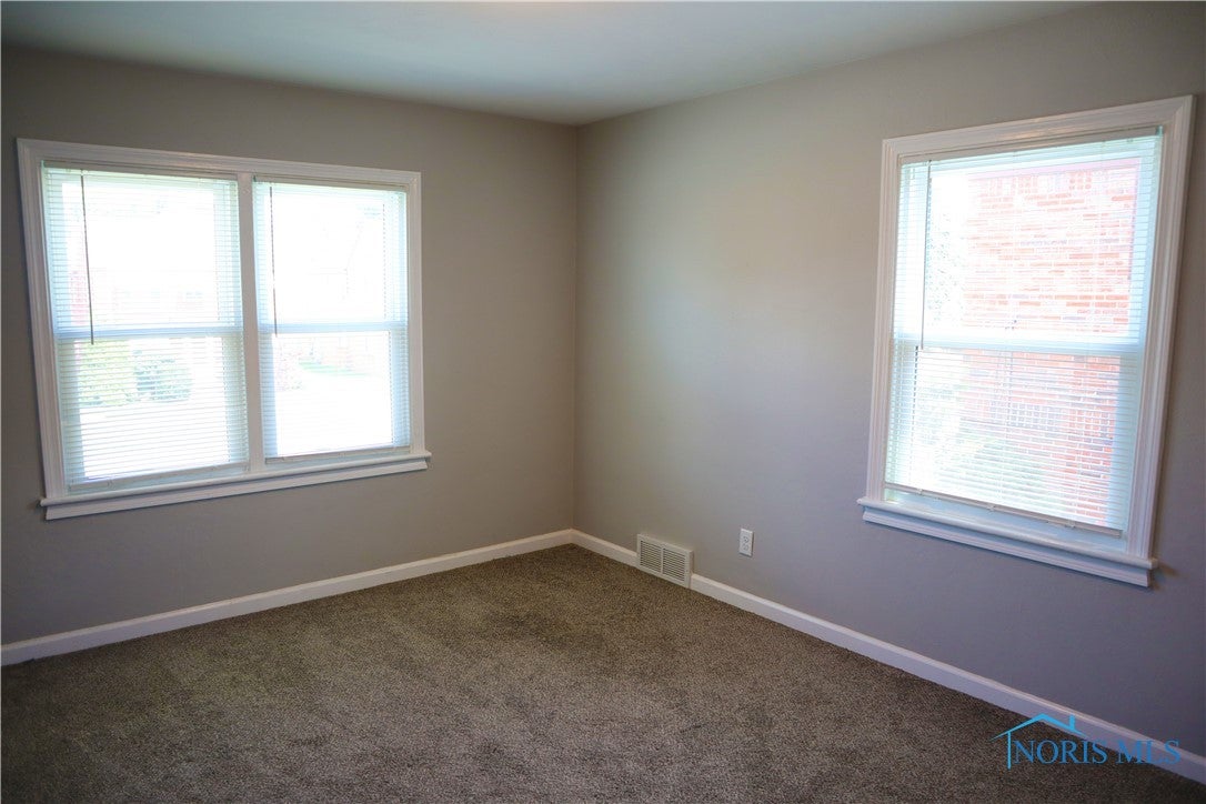 3437 Douglas Road Toledo, OH 43606 - Photo 16 of 27 Gallery Image 16