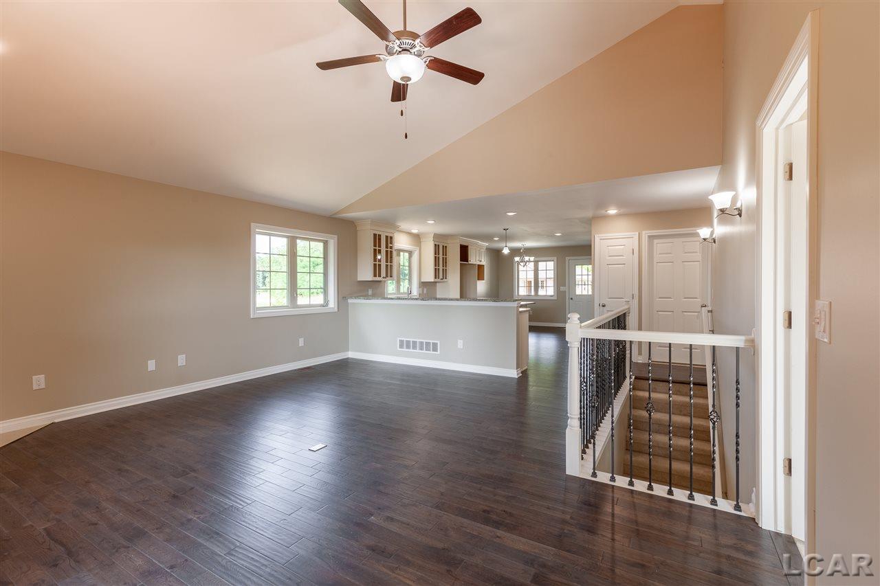 1039 Ridgeview Drive, Unit 20 Tecumseh, MI 49286 - Photo 14 of 25 Gallery Image 14
