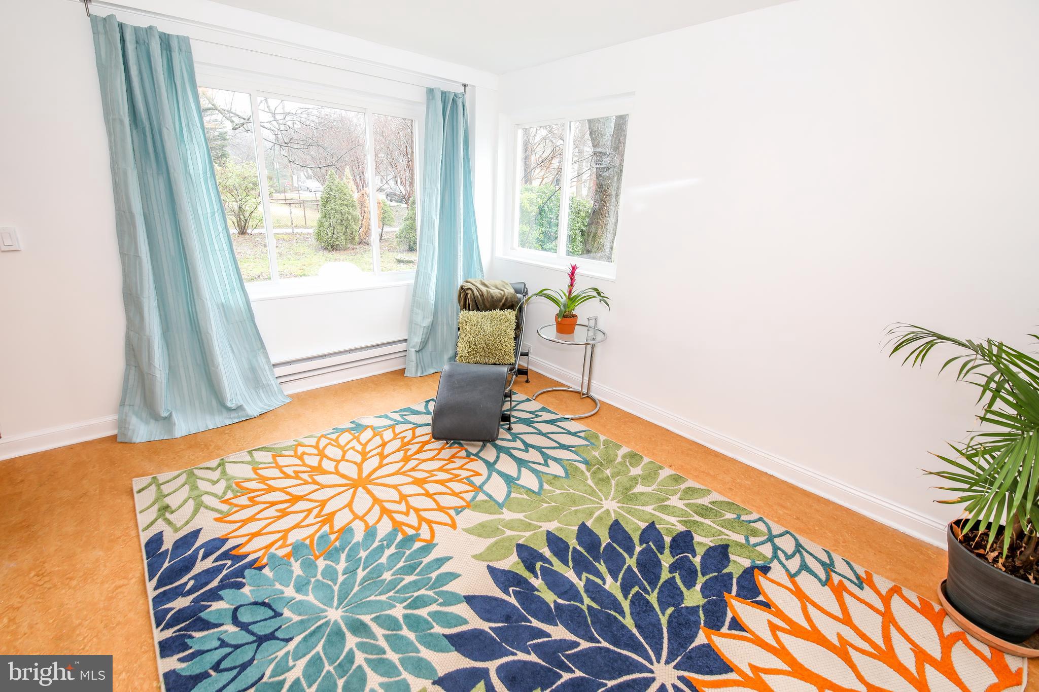 10 Hillside Road, Unit A Greenbelt, MD 20770 - Photo 11 of 44 Sunny living room