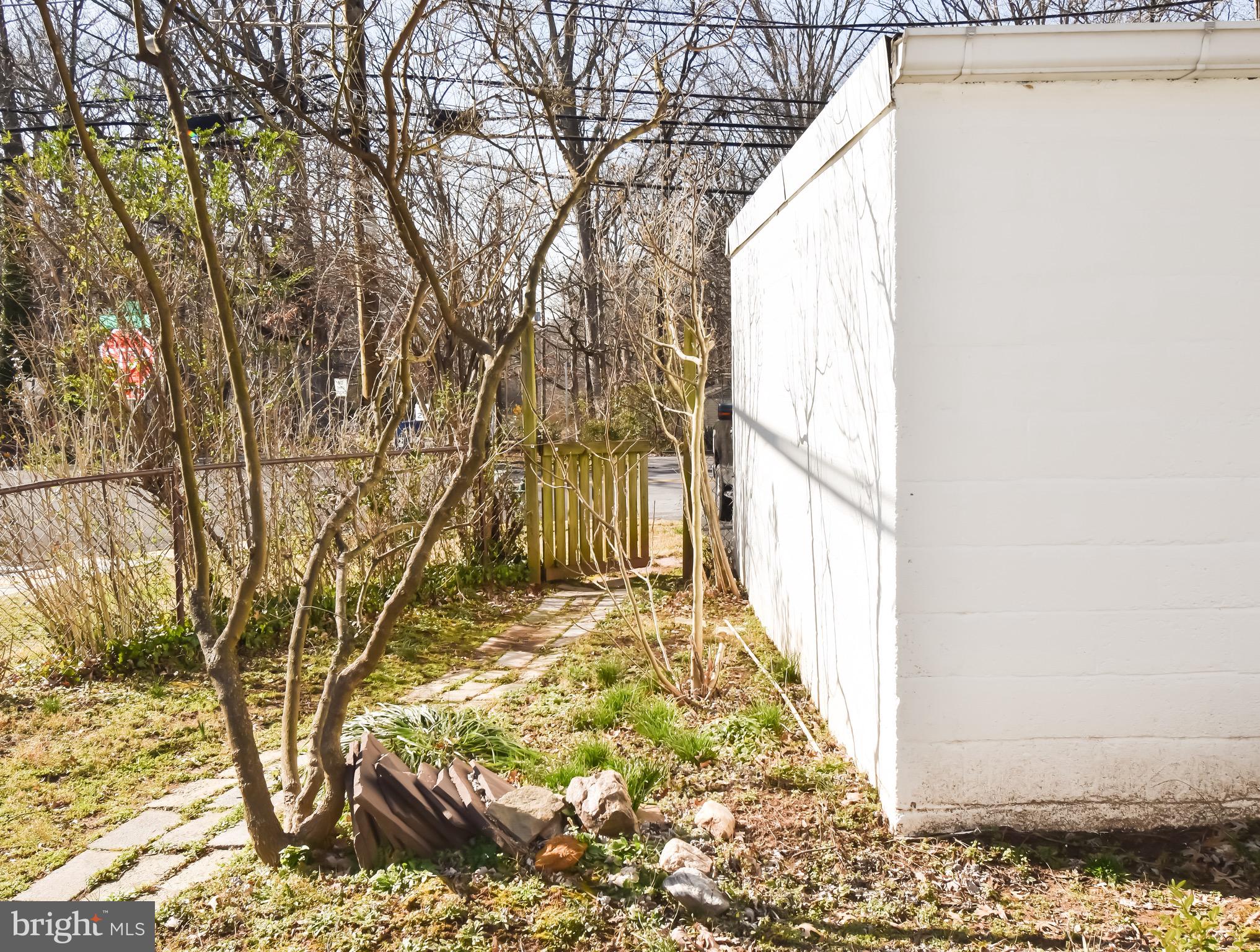 10 Hillside Road, Unit A Greenbelt, MD 20770 - Photo 43 of 44 Gallery Image 43