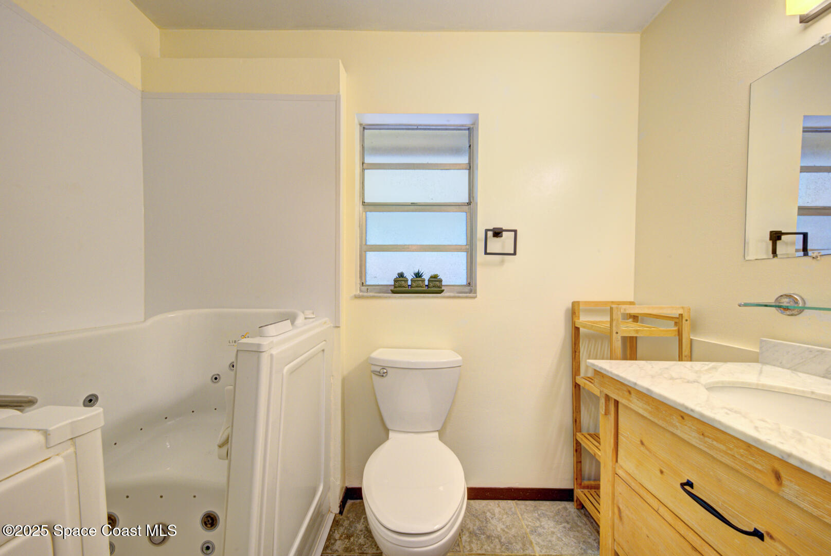 4610 Dunsford Road Titusville, FL 32796 - Photo 18 of 28 master bathroom