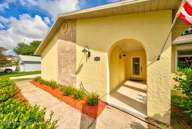 $330,000 | 4610 Dunsford Road, Titusville, FL 32796