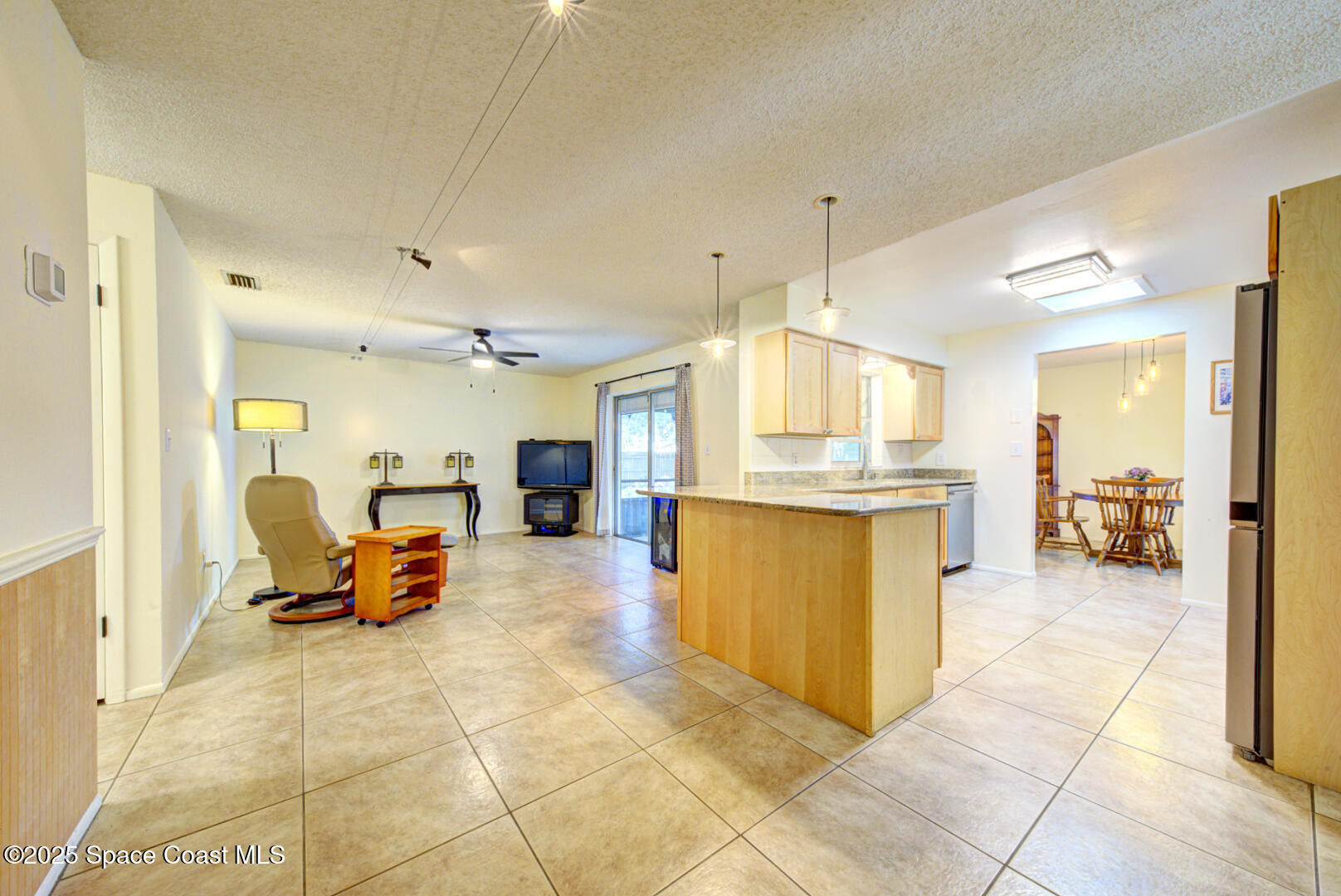 4610 Dunsford Road Titusville, FL 32796 - Photo 4 of 28 kitchen & breakfast nook
