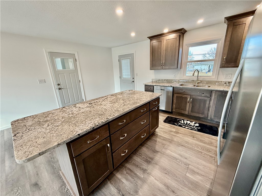 1952 South Westgate Drive Decatur, IL 62521 - Photo 5 of 24