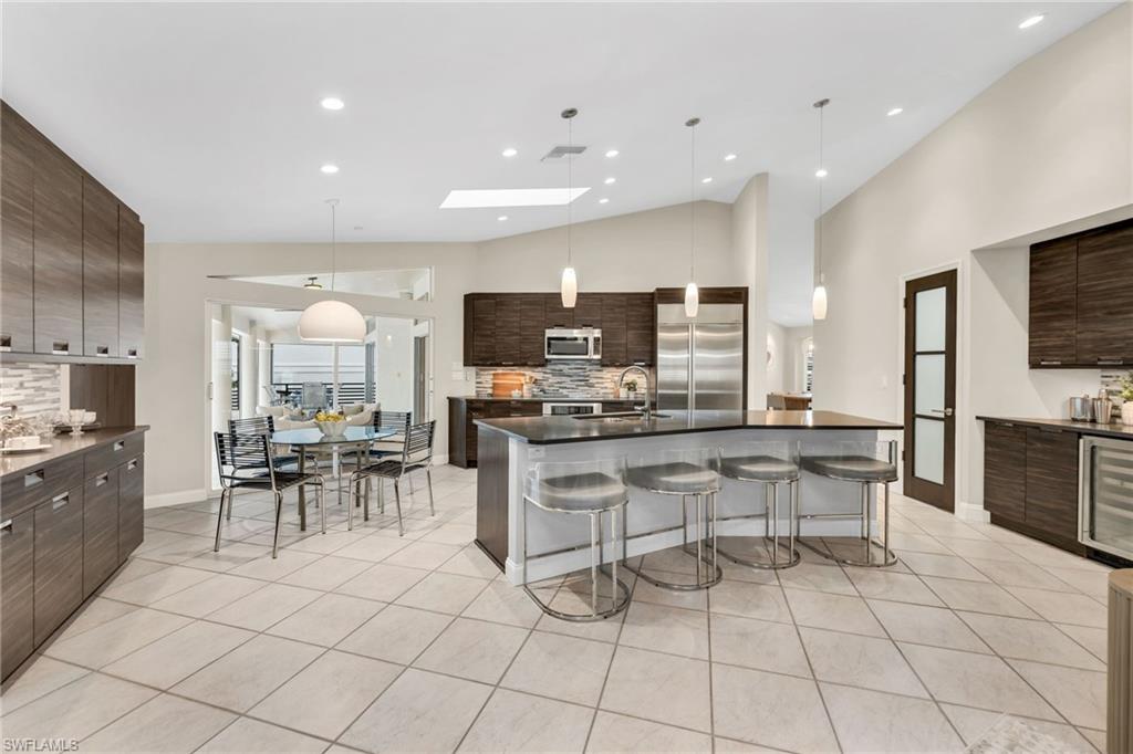 404 Bayside Avenue Naples, FL 34108 - Photo 12 of 30