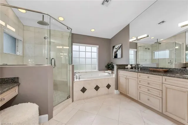 $3,199,999 | 404 Bayside Avenue, Naples, FL 34108