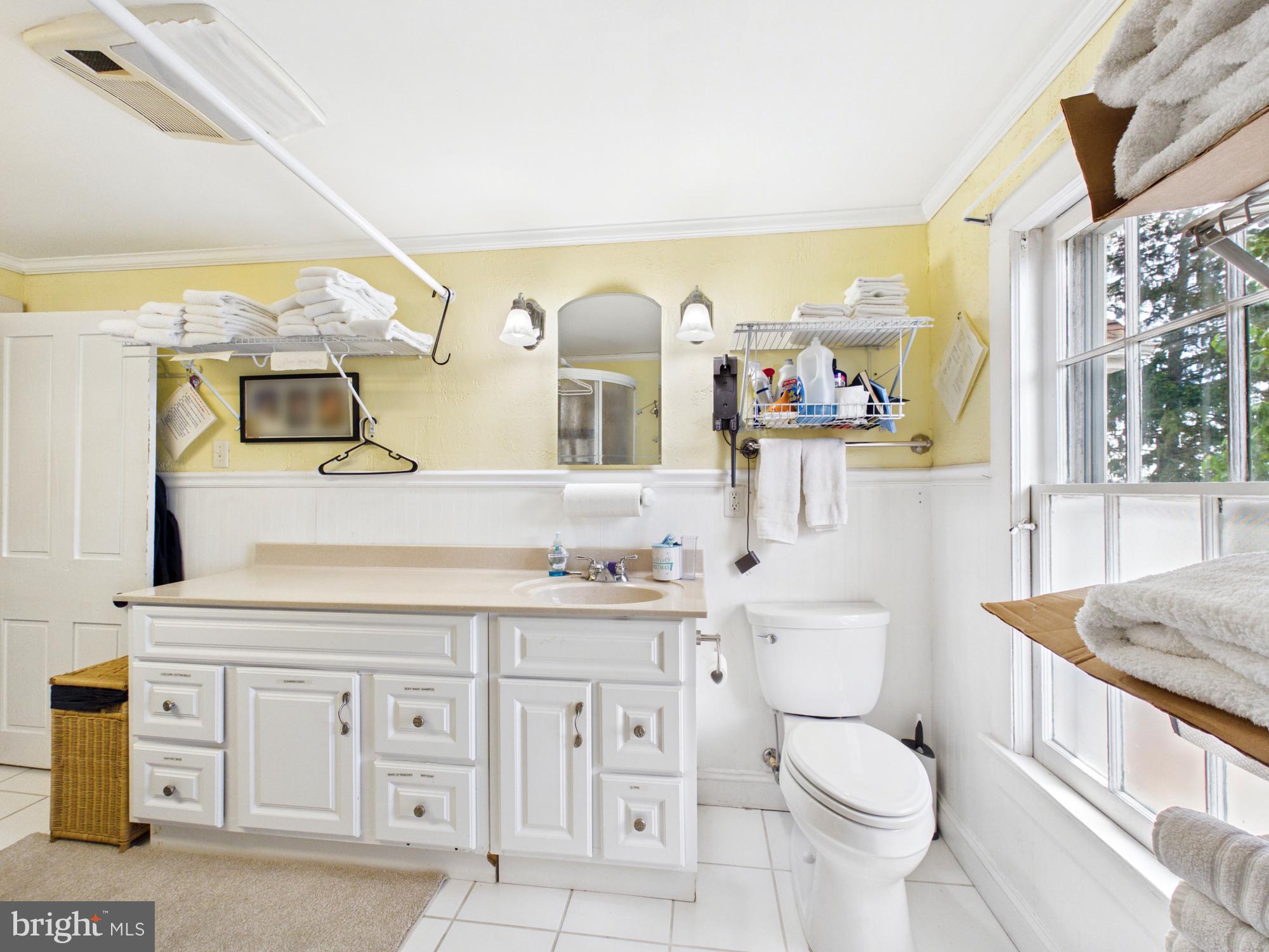 26285 Broadkill Road Milton, DE 19968 - Photo 42 of 98 Main House - Laundry Room / Utility Center