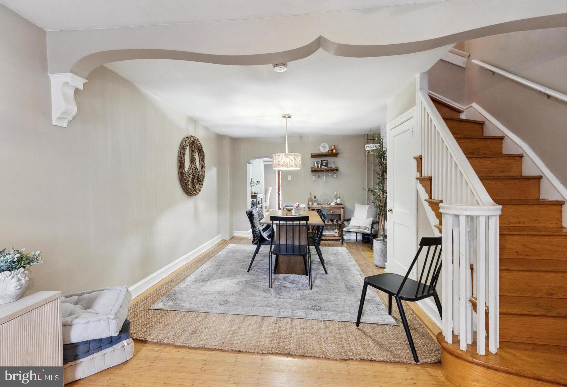 162 Roxborough Avenue Philadelphia, PA 19127 - Photo 4 of 36 Gallery Image 4