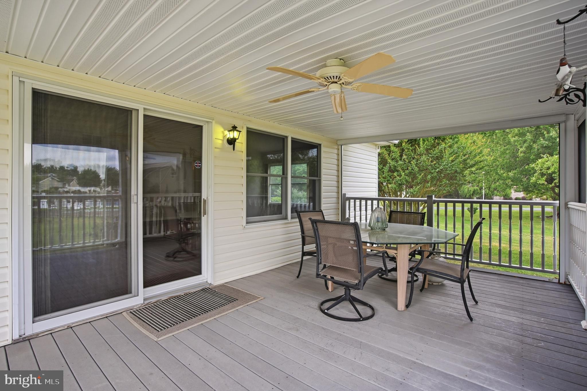 35608 Seagull Road Selbyville, DE 19975 - Photo 20 of 37 Oversized Screened Porch
remote screens