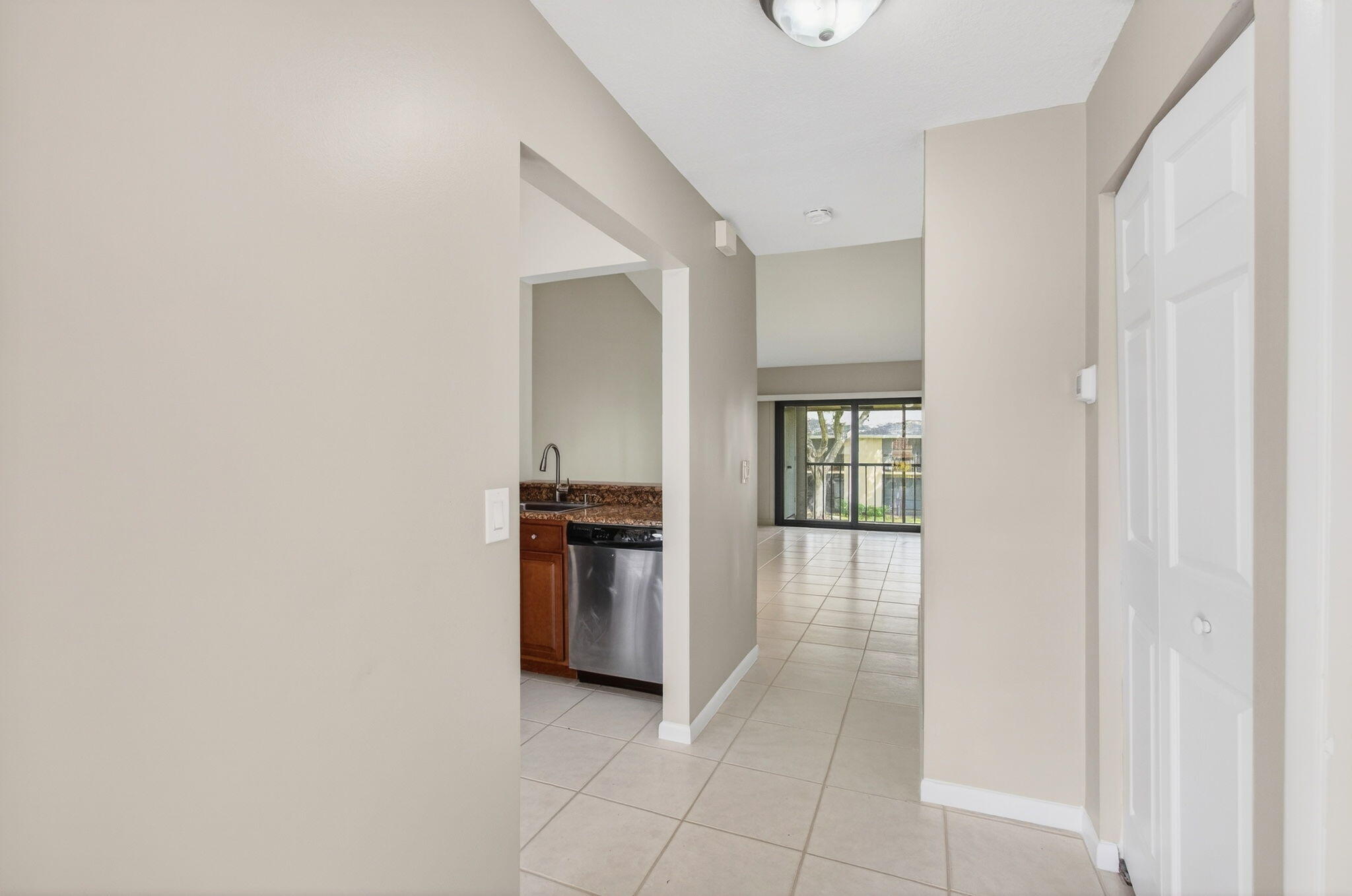 3939 Northeast 5th Avenue, Unit B201 Boca Raton, FL 33431 - Photo 13 of 53 13-web-or-mls-DSC_4363