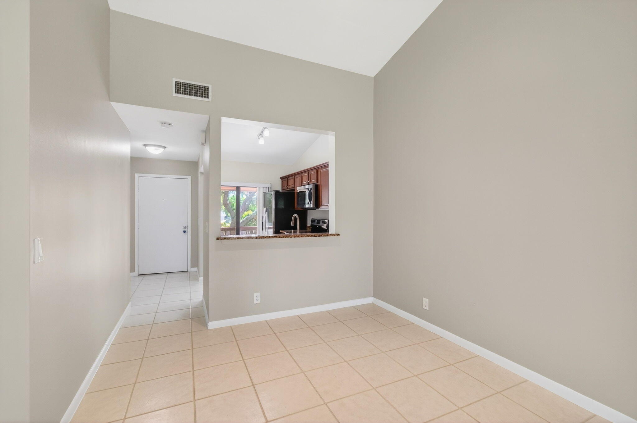 3939 Northeast 5th Avenue, Unit B201 Boca Raton, FL 33431 - Photo 23 of 53 31-web-or-mls-DSC_4482