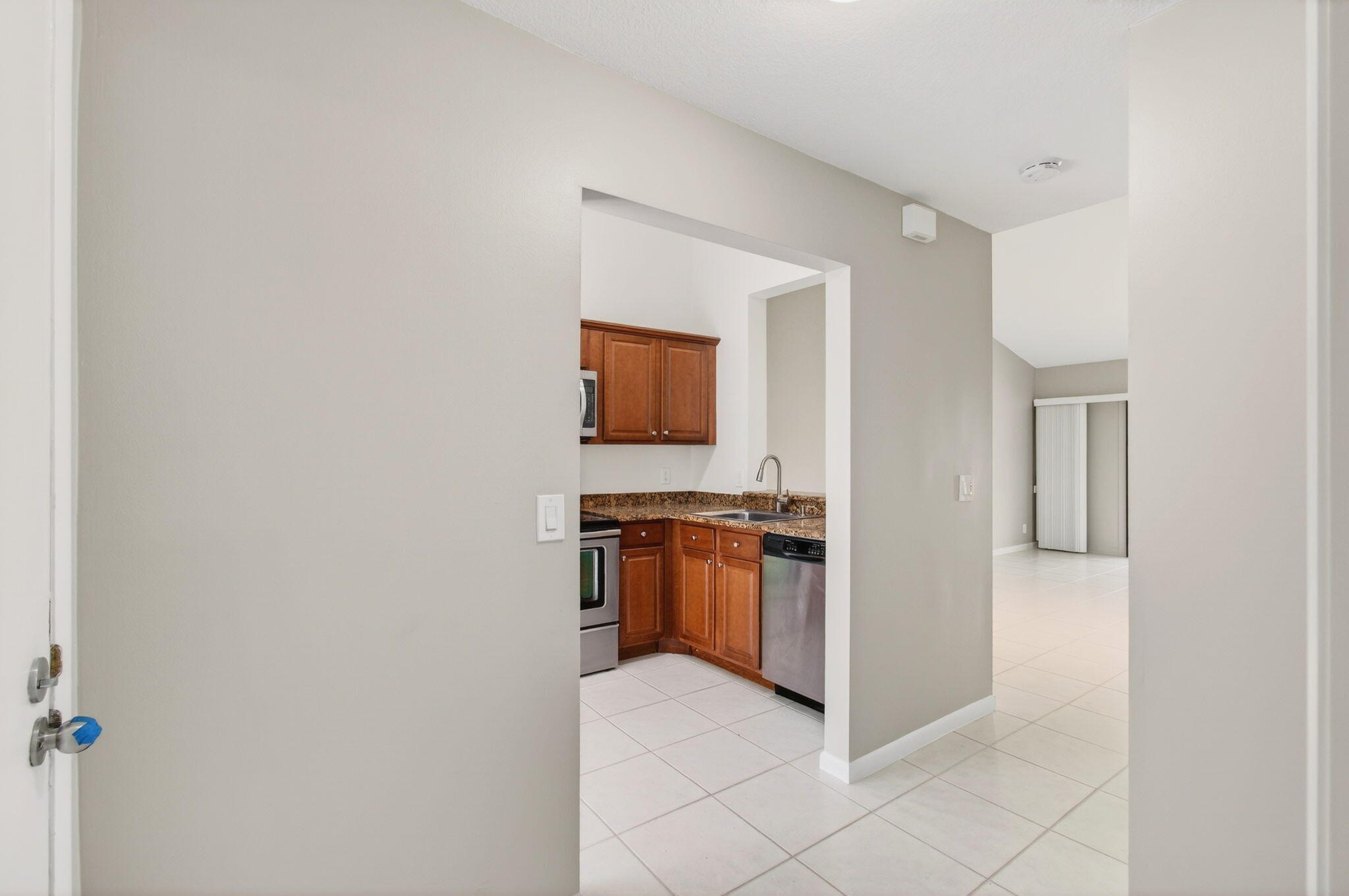 3939 Northeast 5th Avenue, Unit B201 Boca Raton, FL 33431 - Photo 5 of 53 12-web-or-mls-DSC_4353