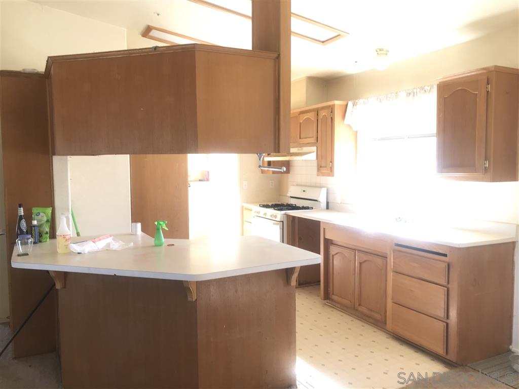 37839 Moon Valley Road Boulevard, CA 91905 - Photo 7 of 25