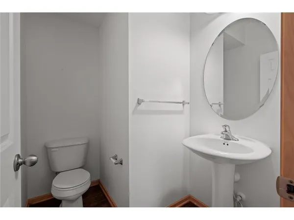$2,600 | 9995 Wildflower Drive, Eden Prairie, MN 55347