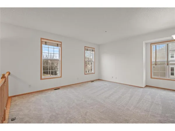 $2,600 | 9995 Wildflower Drive, Eden Prairie, MN 55347