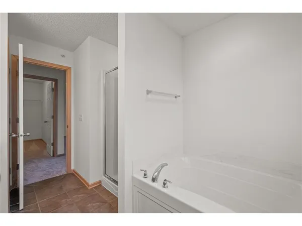 $2,600 | 9995 Wildflower Drive, Eden Prairie, MN 55347
