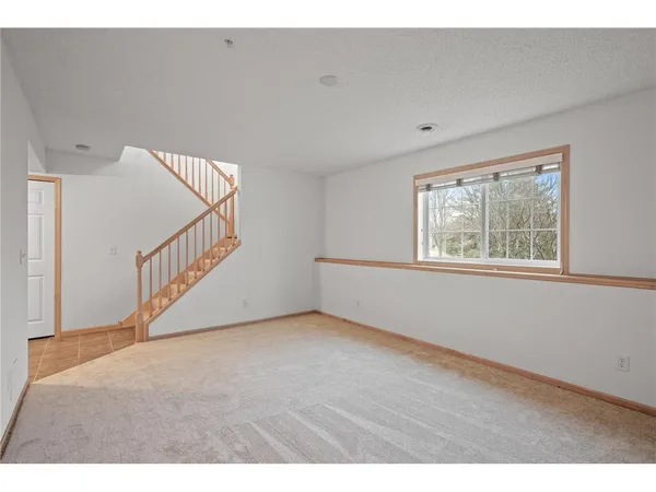 $2,600 | 9995 Wildflower Drive, Eden Prairie, MN 55347