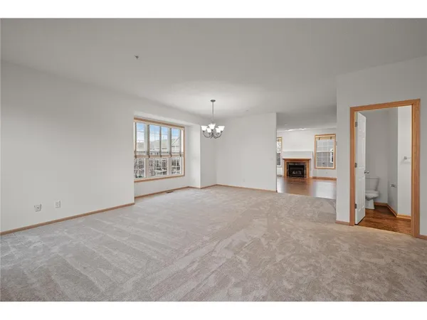 $2,600 | 9995 Wildflower Drive, Eden Prairie, MN 55347