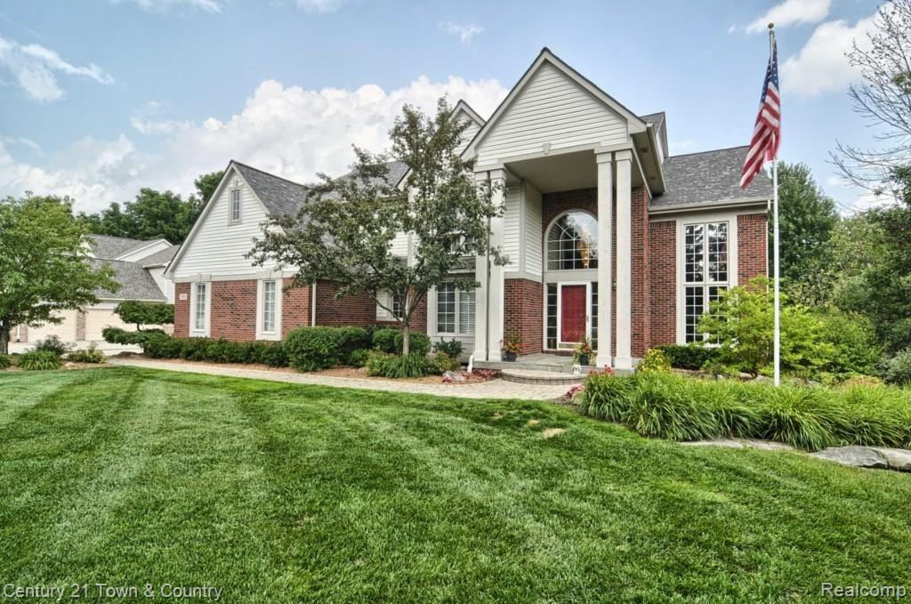3807 Kaeleaf Road Lake Orion, MI 48360 - Photo 43 of 44 Front_3rd_View.jpg