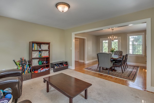5 Chardon Road Winchester, MA 01890 - Photo 15 of 30
