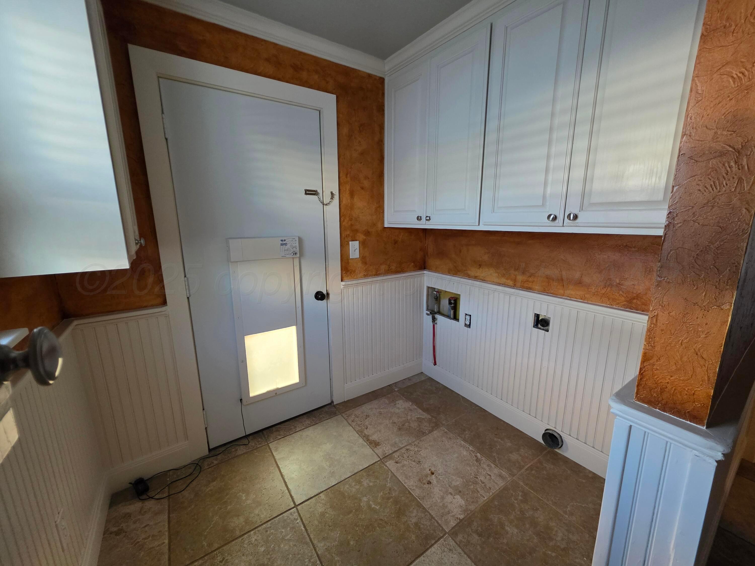 3609 South Jackson Street Amarillo, TX 79110 - Photo 22 of 30 a view of an empty room